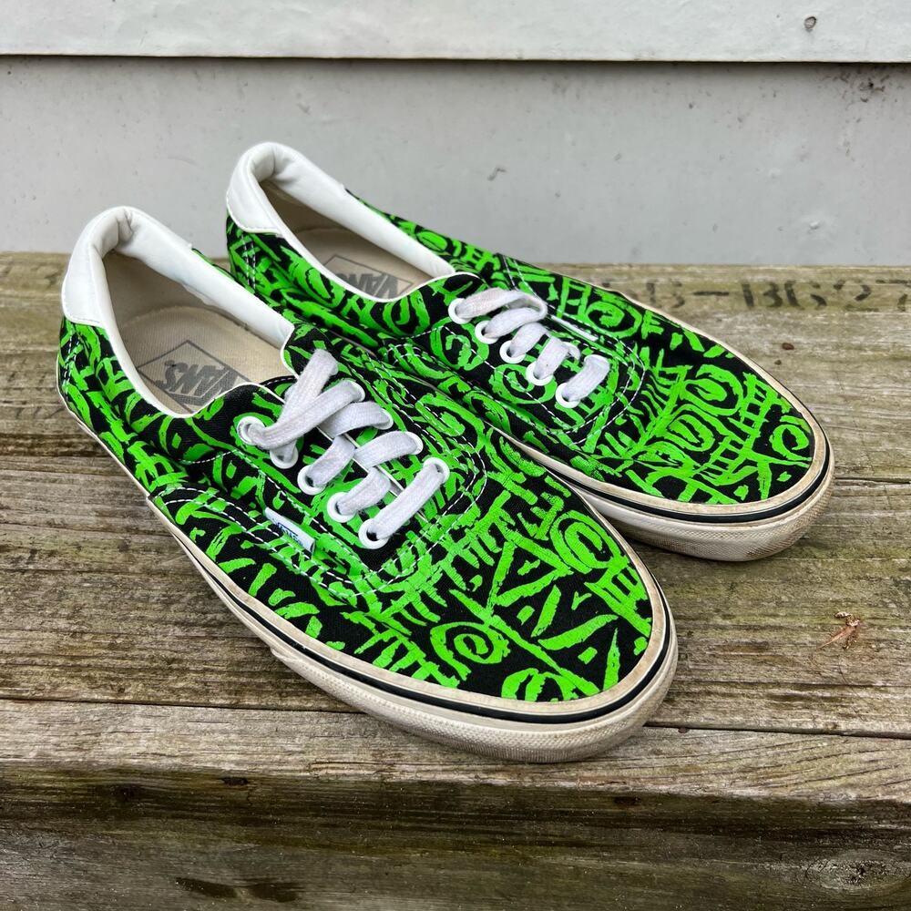 Vans Black Green Tribal Graffiti Low Top Sneakers Mens 8.5 Womens 10